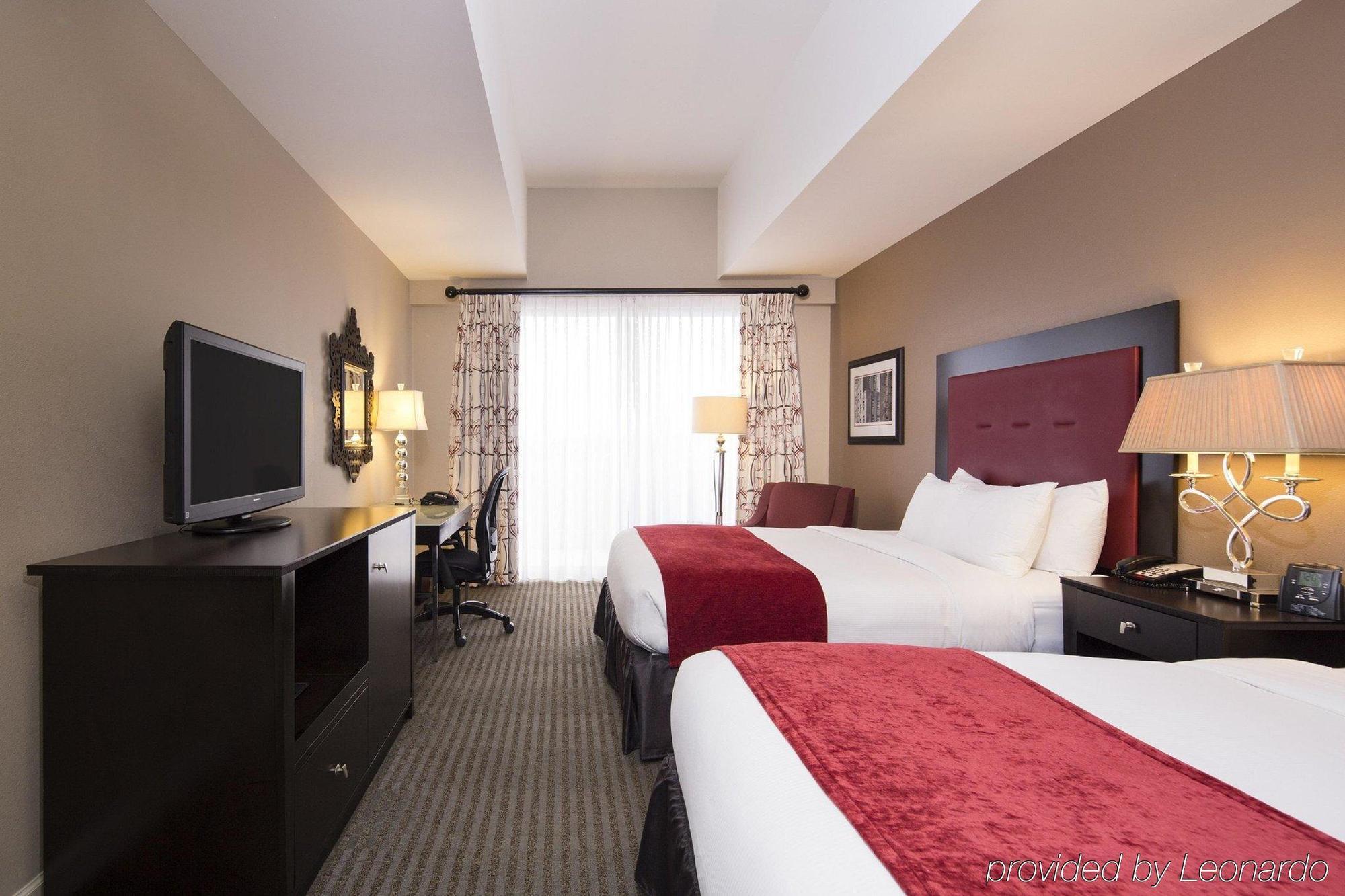 Doubletree By Hilton Hotel Raleigh - Brownstone - University Luaran gambar