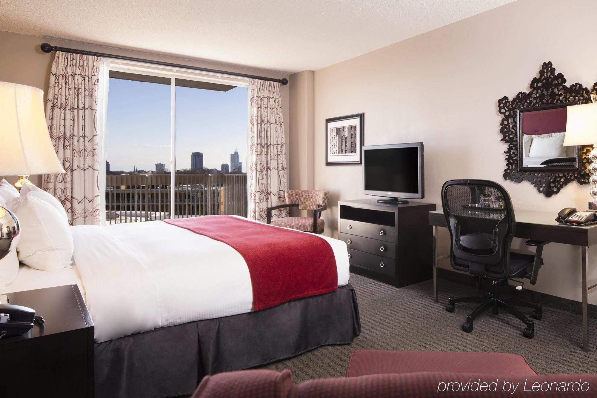 Doubletree By Hilton Hotel Raleigh - Brownstone - University Luaran gambar