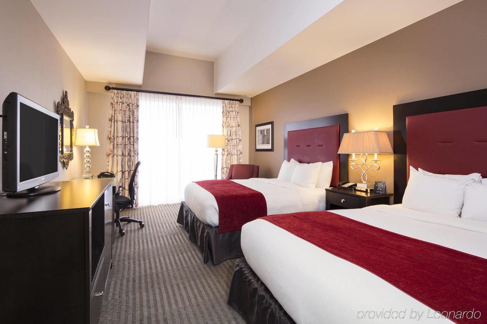Doubletree By Hilton Hotel Raleigh - Brownstone - University Luaran gambar