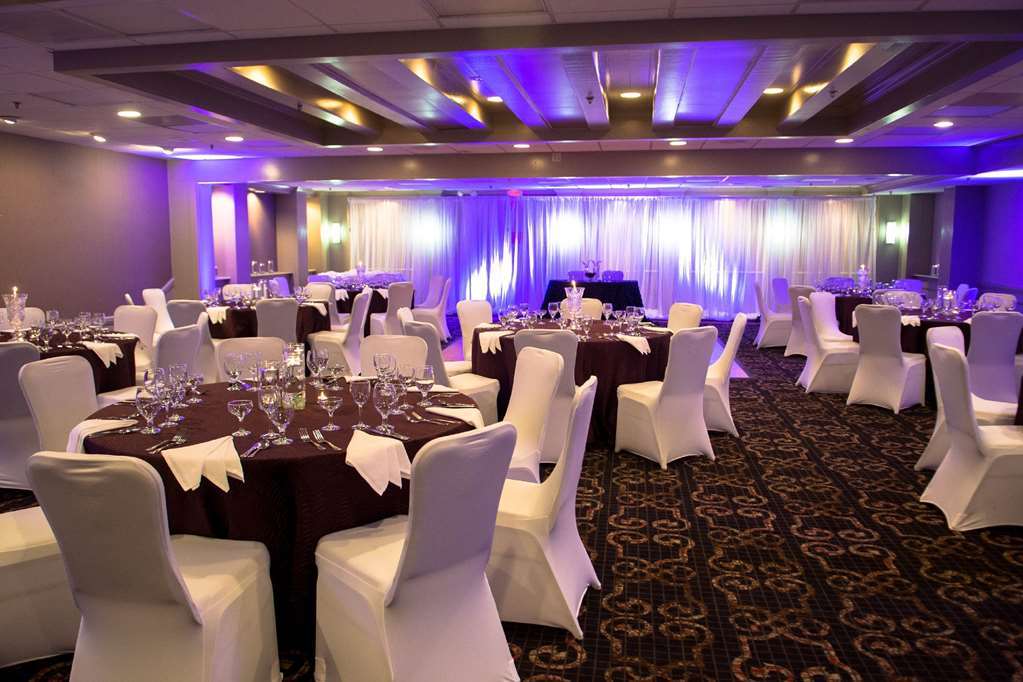 Doubletree By Hilton Hotel Raleigh - Brownstone - University Kemudahan gambar