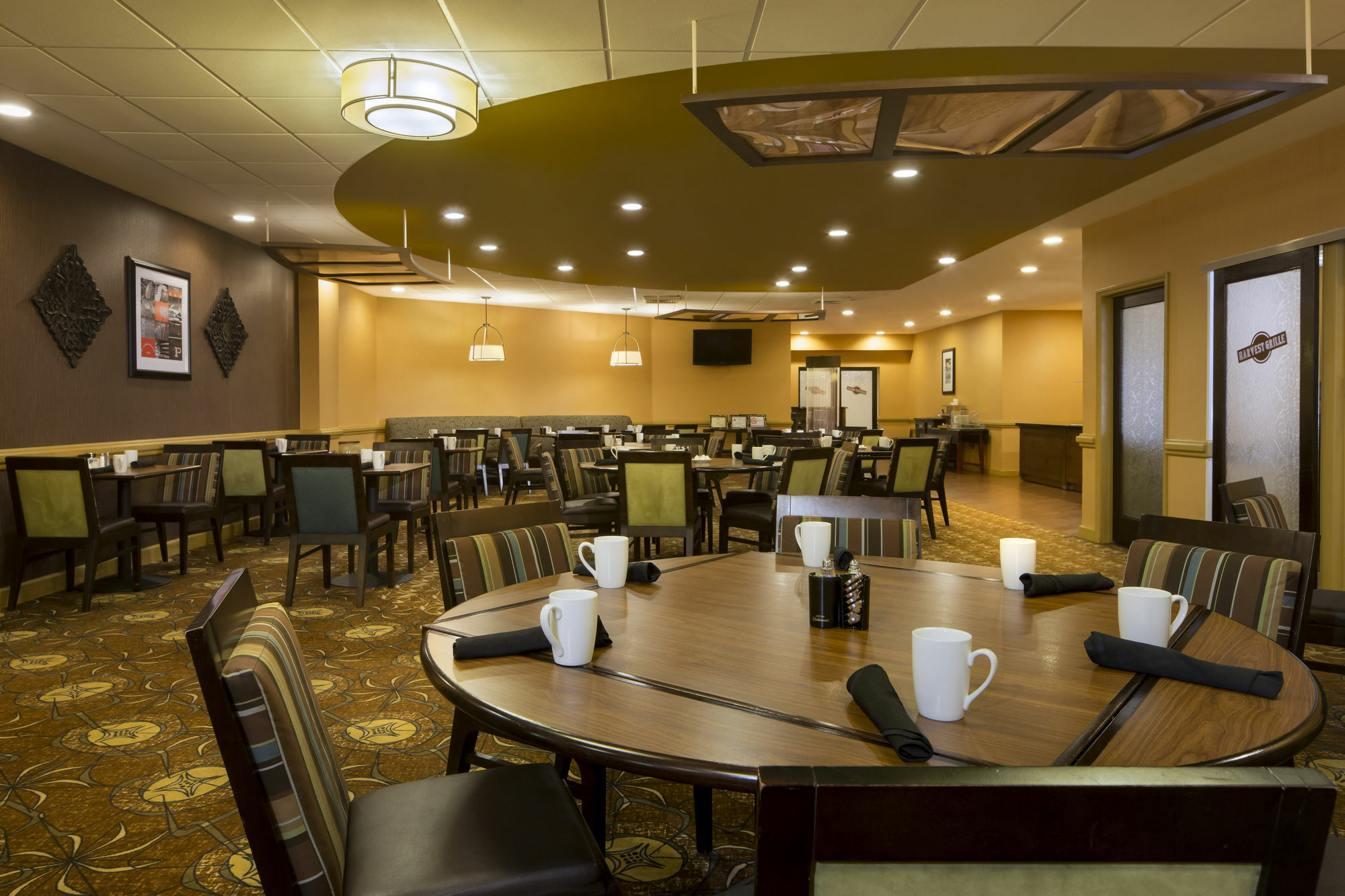 Doubletree By Hilton Hotel Raleigh - Brownstone - University Luaran gambar