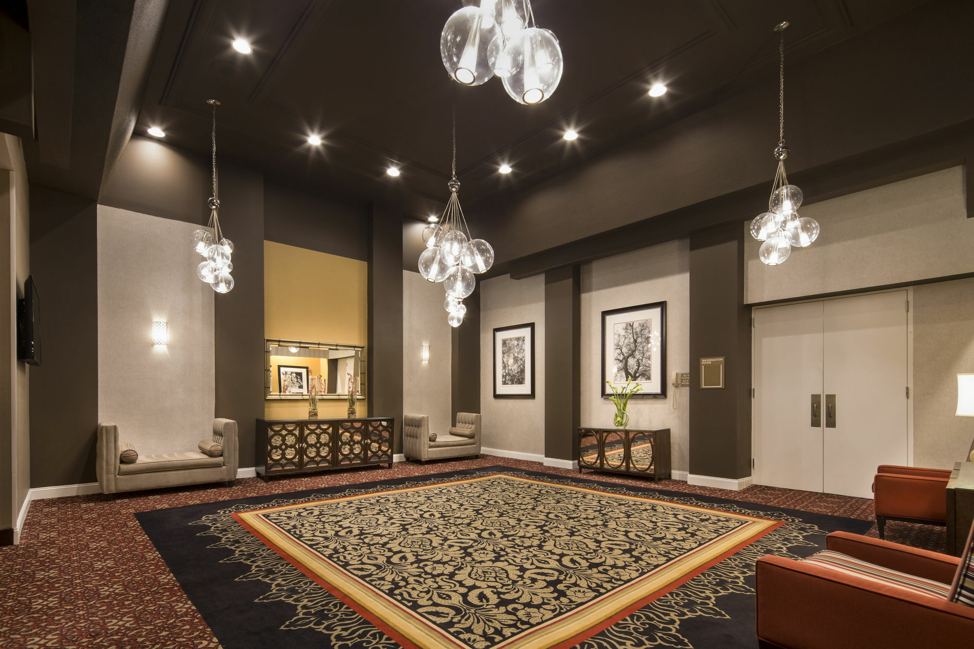 Doubletree By Hilton Hotel Raleigh - Brownstone - University Luaran gambar